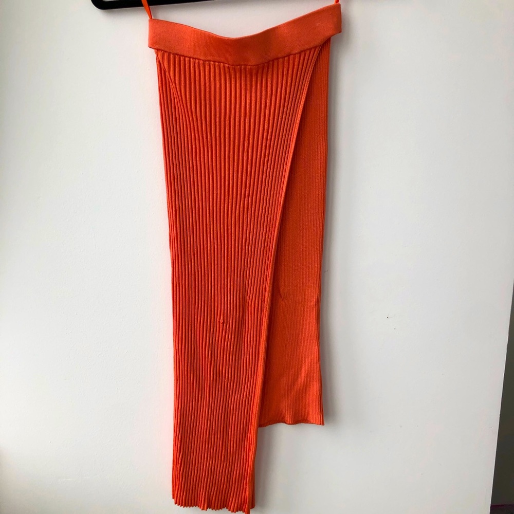 Ronny Kobo orange (coral family) skirt